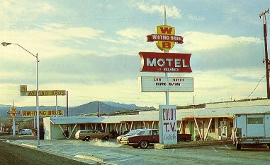 Whiting Brothers Motel in Kingman